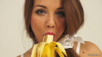 melissa-bananacap-1